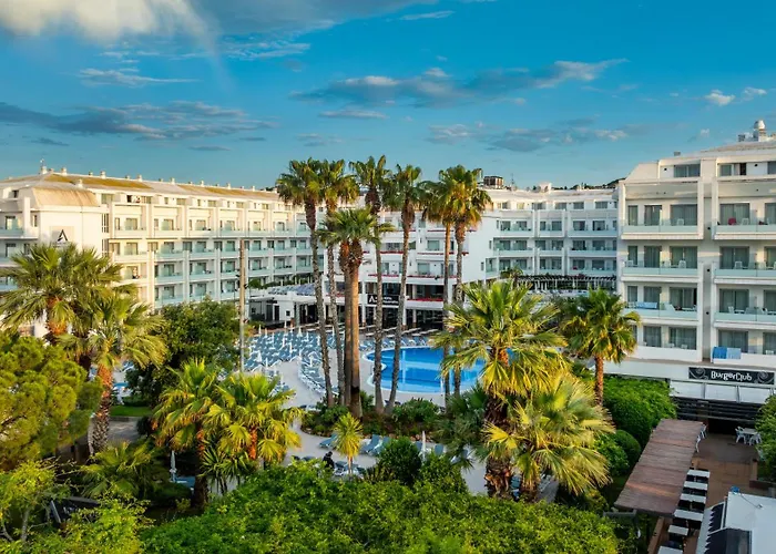 Aqua Hotel Aquamarina & Spa